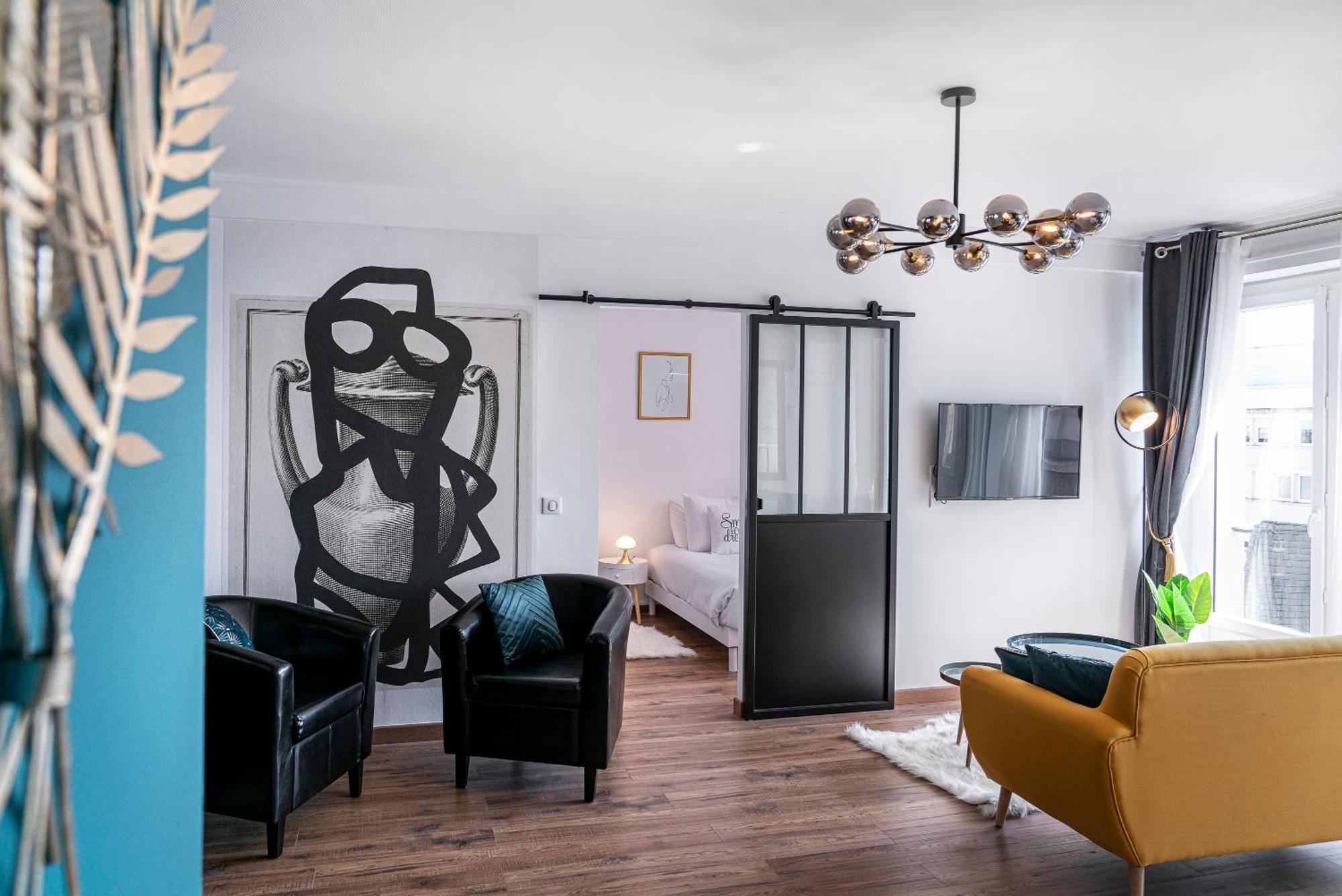 Au Palais Des Pyrenees! Hyper Centre -Clim-Balcon-Parking Gratuit Apartment Pau Exterior foto