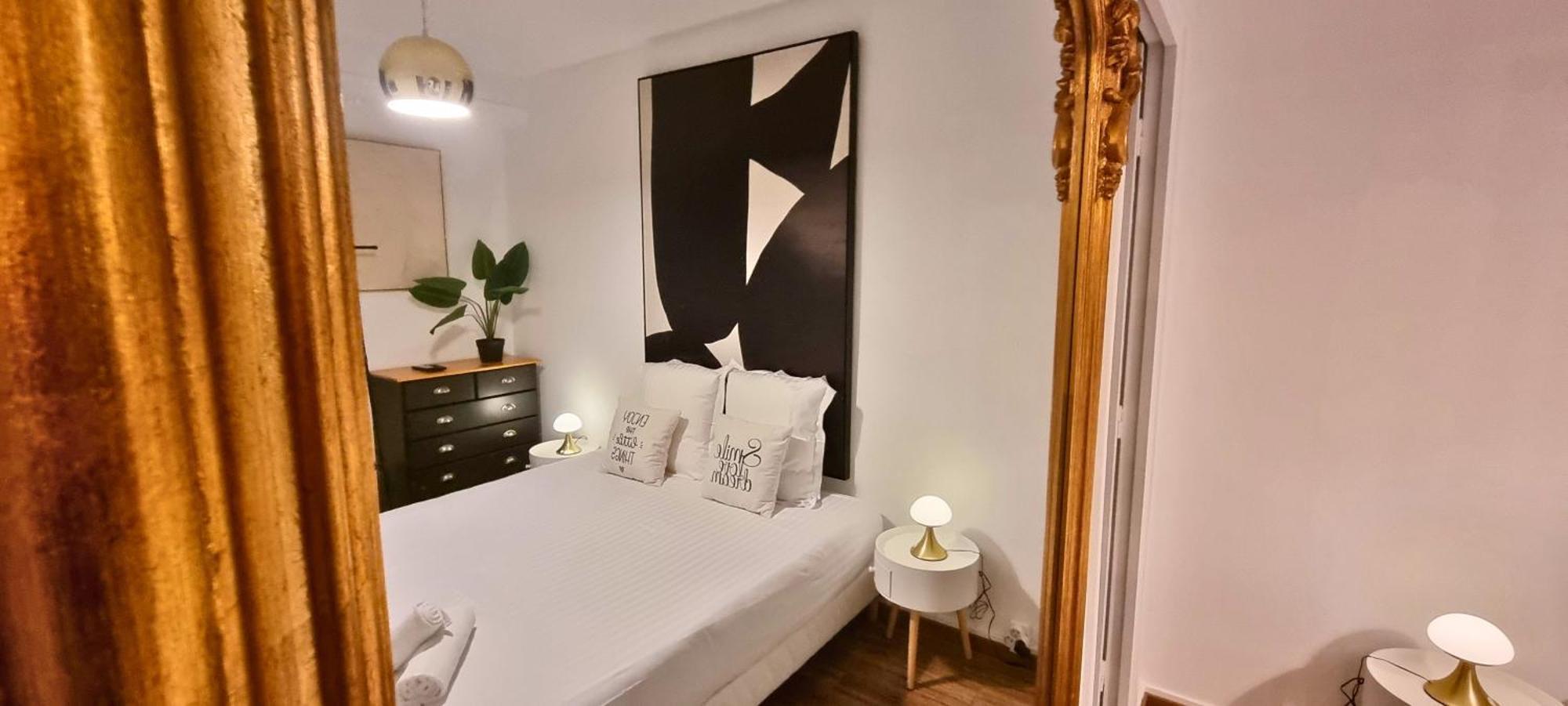Au Palais Des Pyrenees! Hyper Centre -Clim-Balcon-Parking Gratuit Apartment Pau Exterior foto